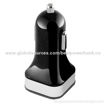 Good Quality 2 USB Car Chargers with Color Aluminum Rim, 12 to 24V DC Input Range for All Smartphone